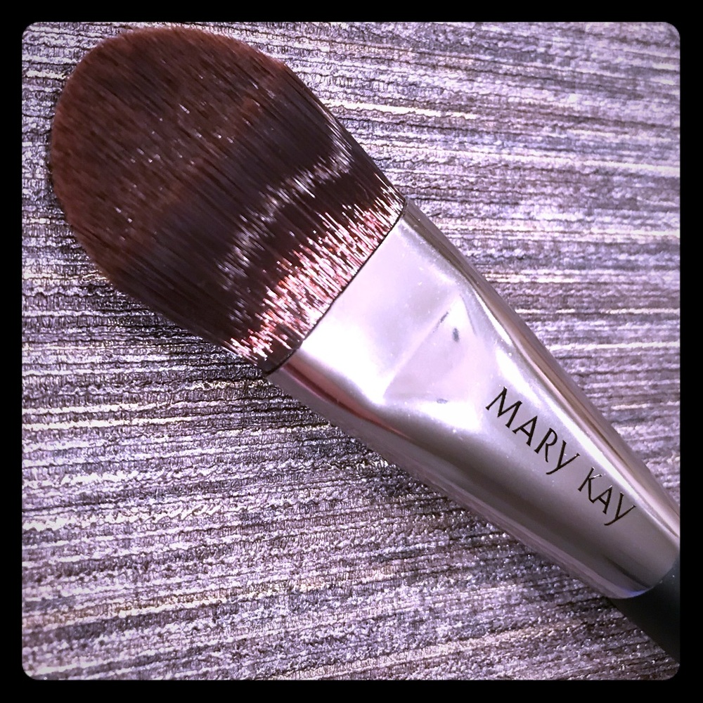 🌸Mary Kay® Liquid Foundation Brush